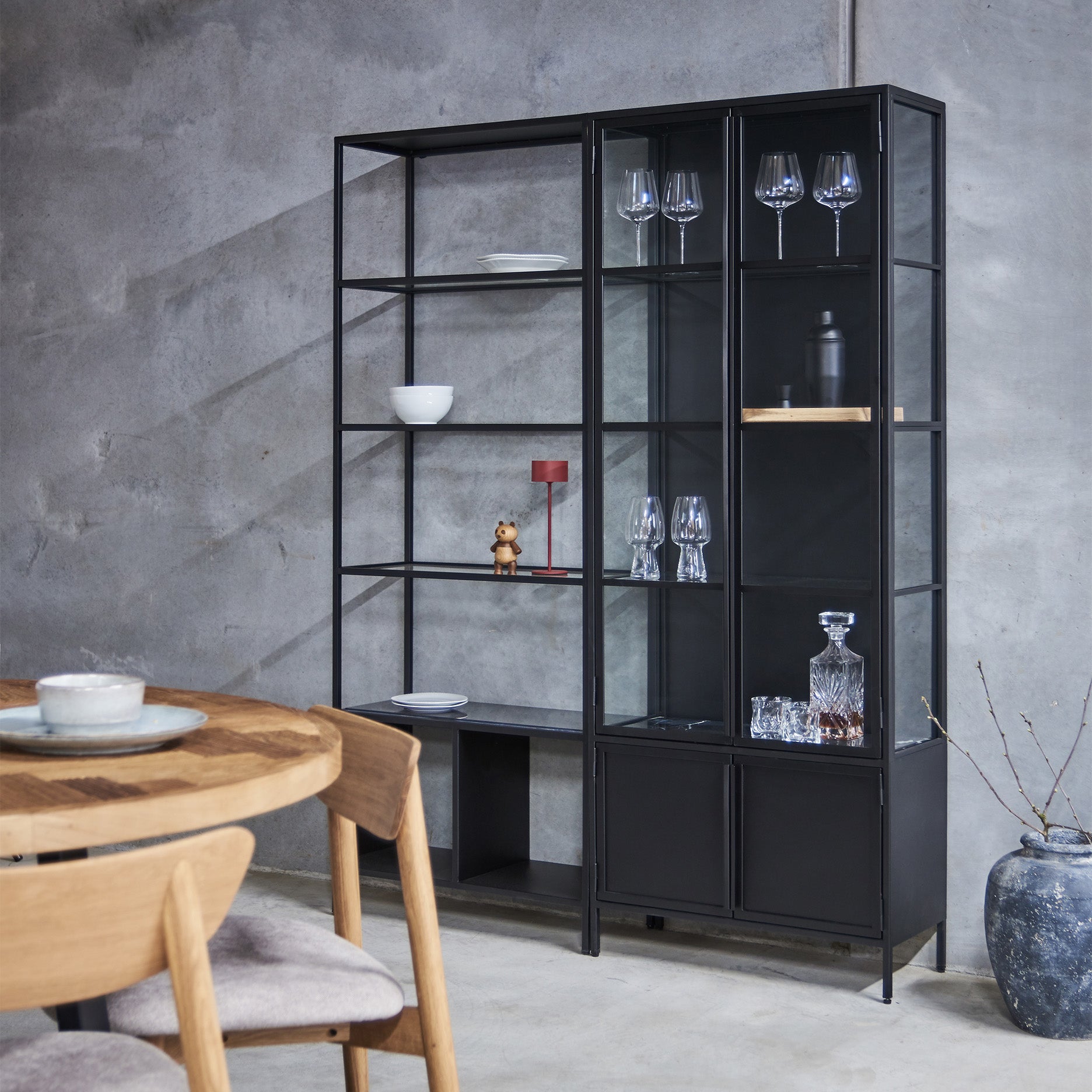 Mason II Vitrinenschrank H185